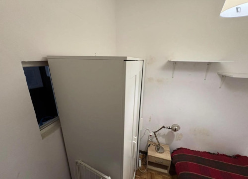 Pleasant bedroom adjacent to the FC Porto Stadium - Gallery - 19