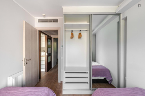 Welcoming 2-bedroom apartment near the Athens Concert Hall