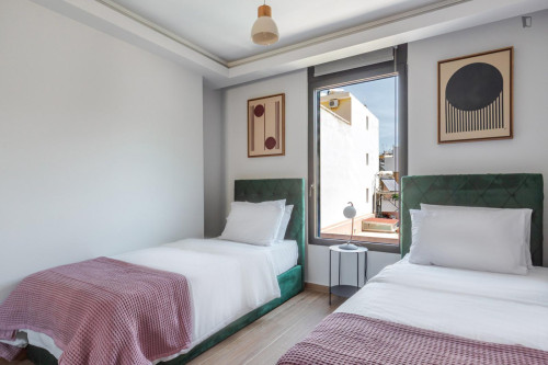 Welcoming 2-bedroom apartment near the Athens Concert Hall - Gallery - 6