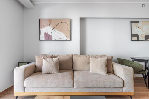 Welcoming 2-bedroom apartment near the Athens Concert Hall - Gallery - 20