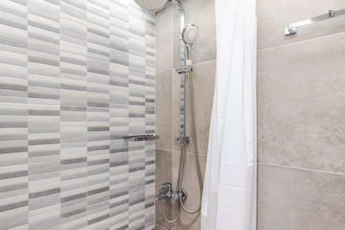 Welcoming 2-bedroom apartment near the Athens Concert Hall - Gallery - 8