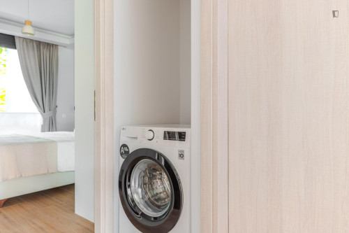 Welcoming 2-bedroom apartment near the Athens Concert Hall
