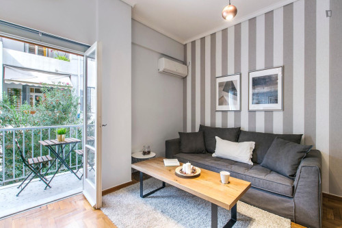 Excellent 1-bedroom apartment in Alsos Ilision
