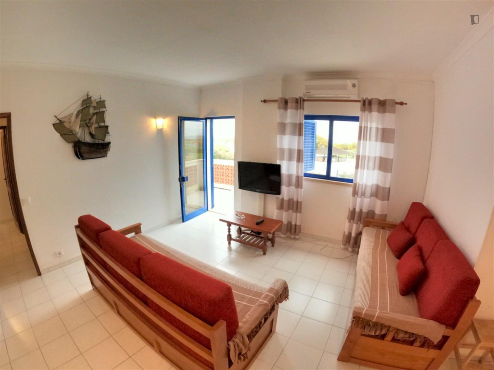 Appealing 2-Bedroom Flat In Vila Real De Santo António - 1