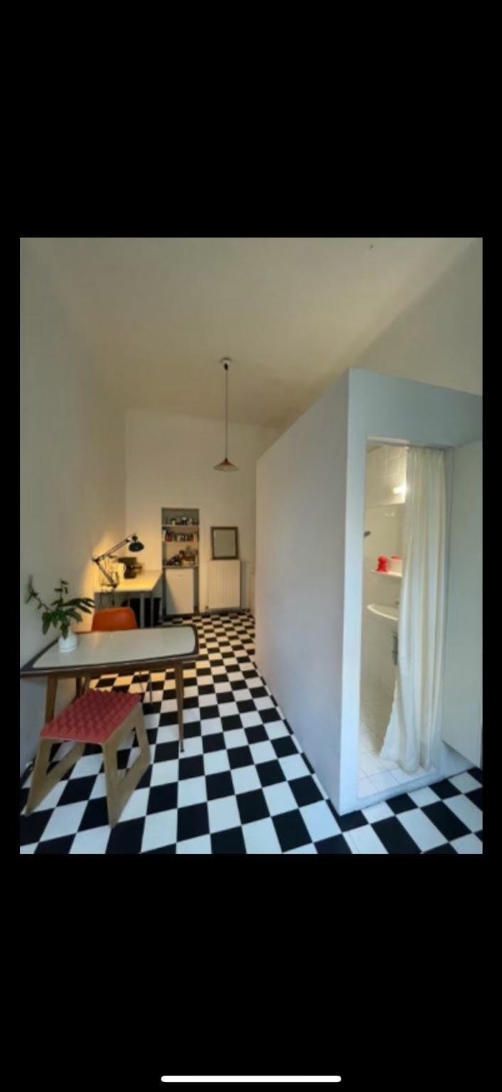 Entire Place - 1