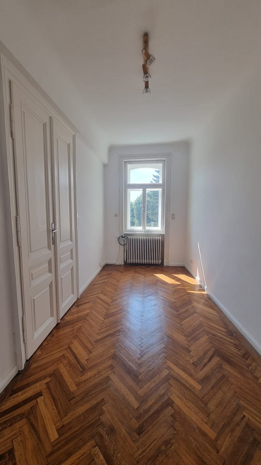 Private Room - 1