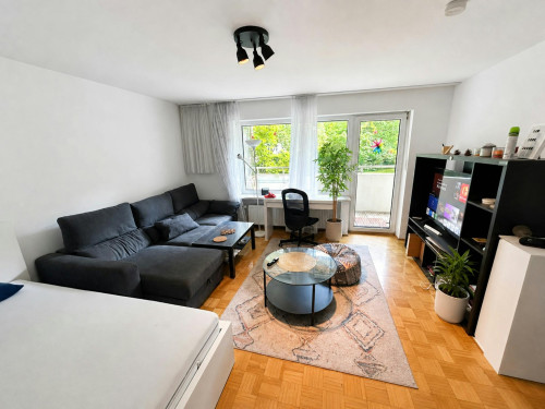 Regina-Ullmann-Straße, Munich
