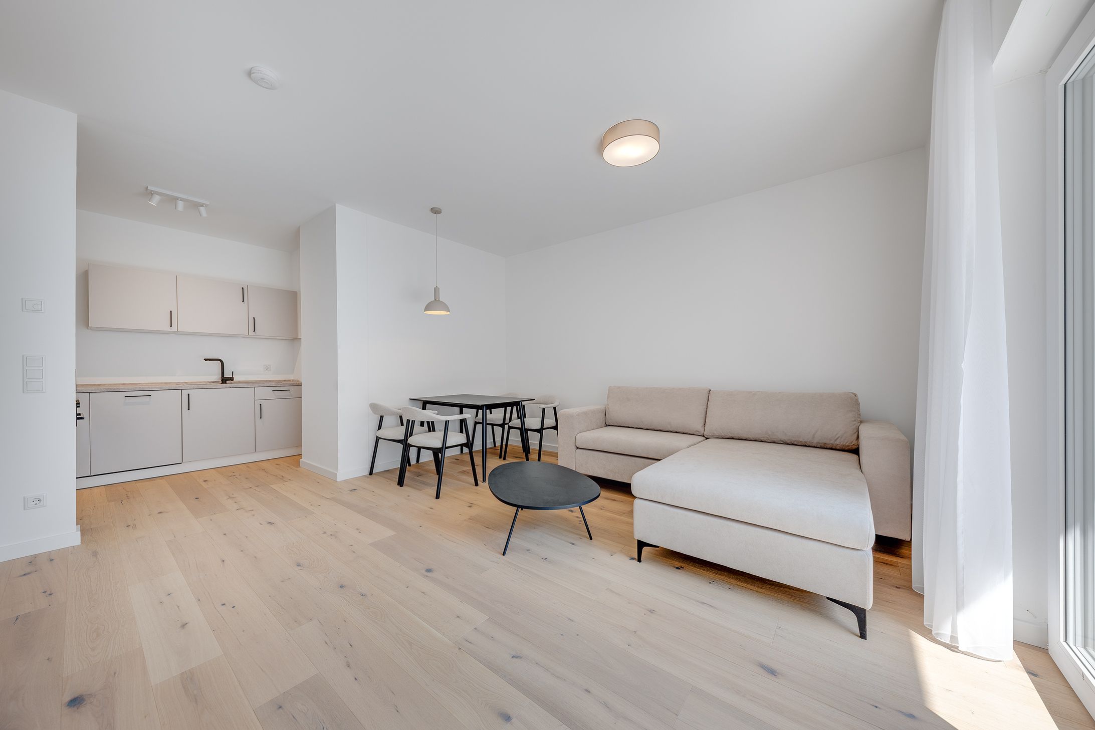 Stylish New Build Apartment In The Lorettoviertel - 8