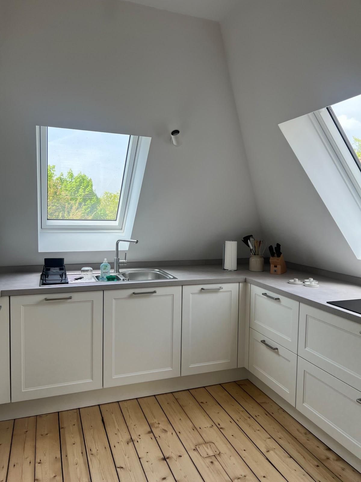 Charming Attic Apartment In Modernized Period Building – Gütersloh Center - 1