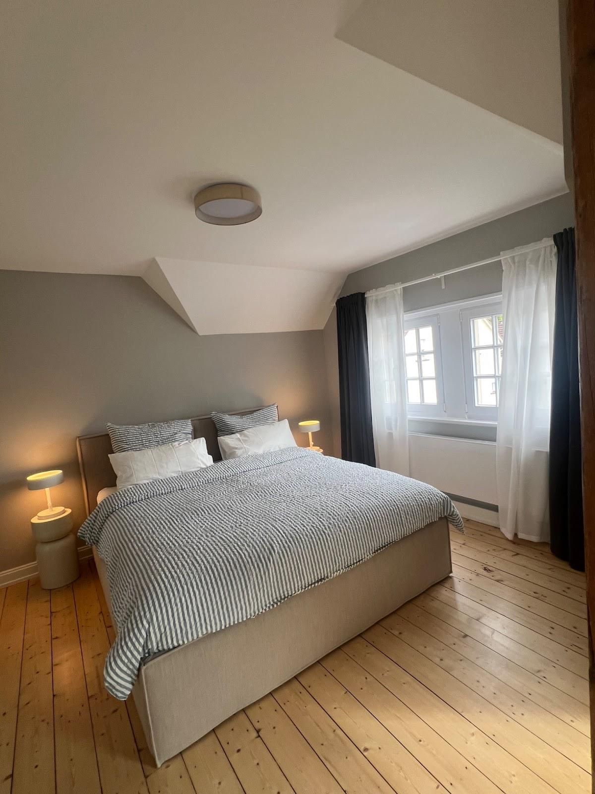 Charming Attic Apartment In Modernized Period Building – Gütersloh Center - 6