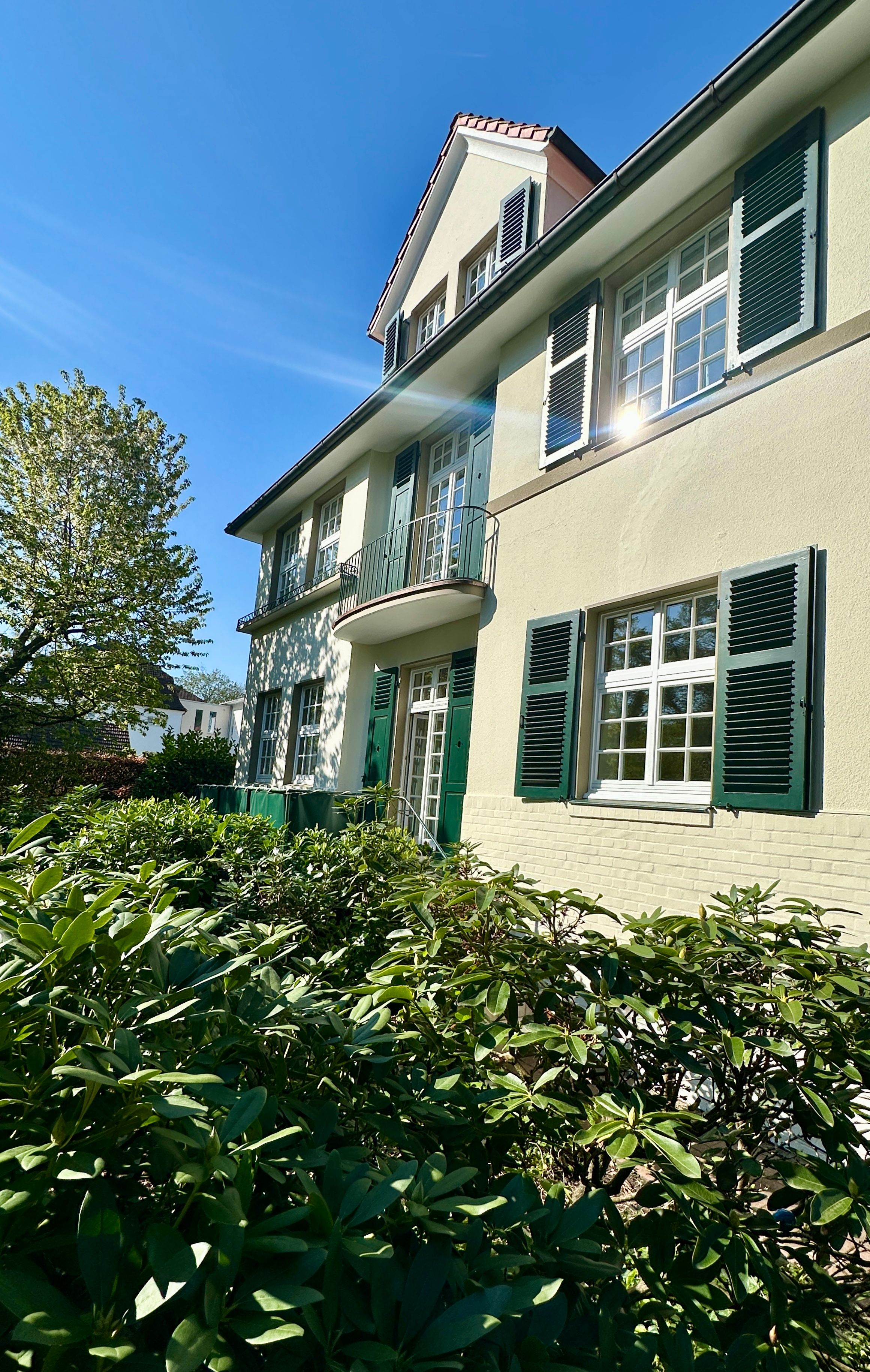Listed Old Building 100 Sqm With Study And Balcony, Gütersloh City Center: Furnished, All-Inclusive - 12