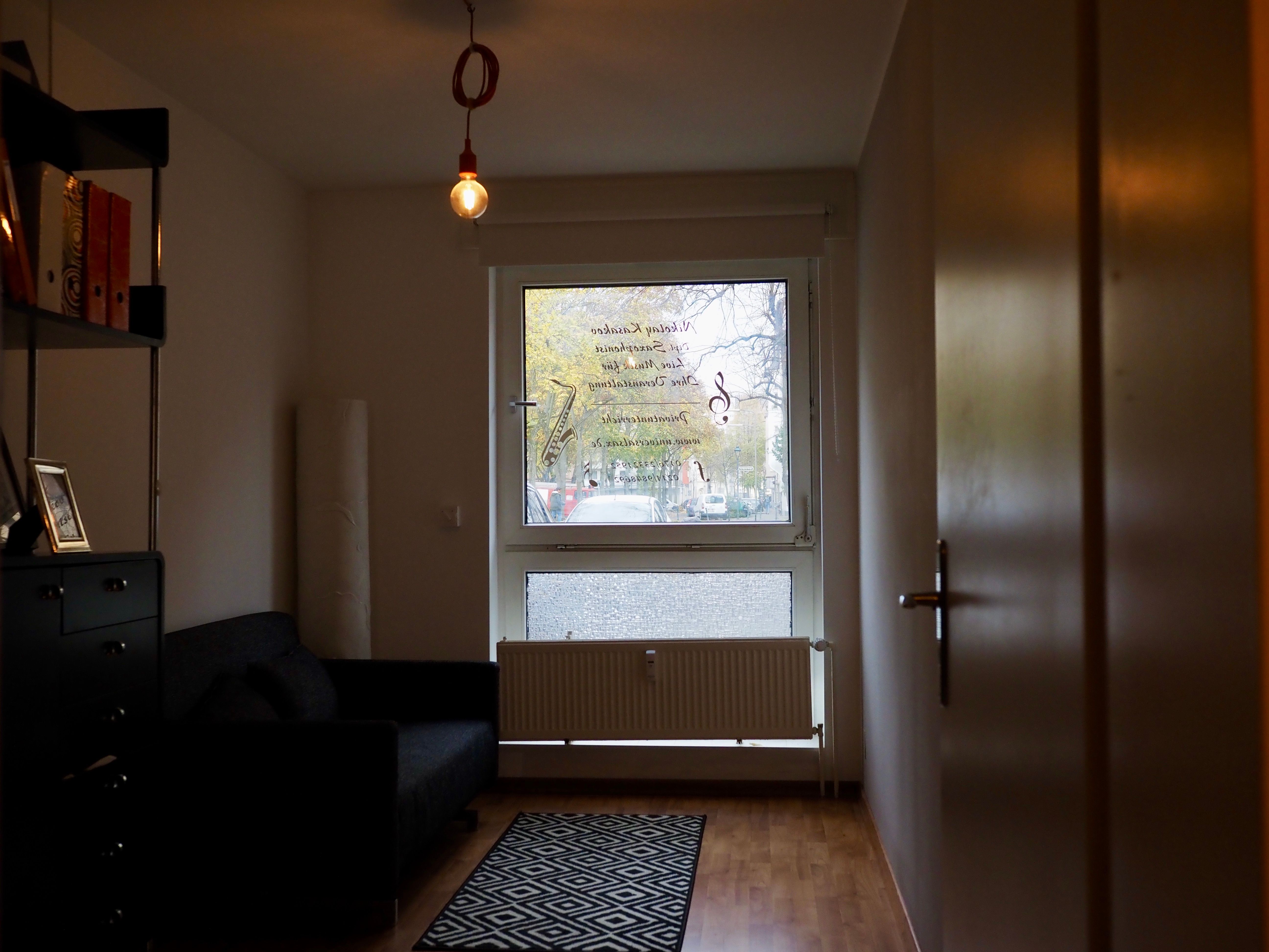 Central & Comfortable. Charming Apartment In Düsseldorf - 6