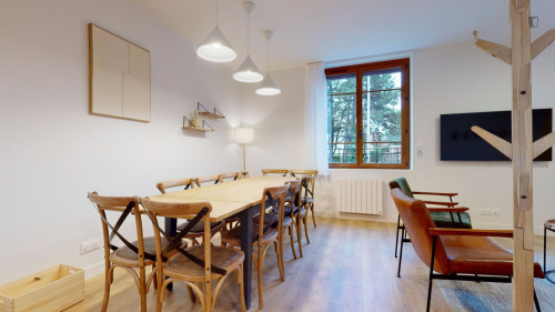 Ample double bedroom near Parc Georges Bazin - Gallery - 7