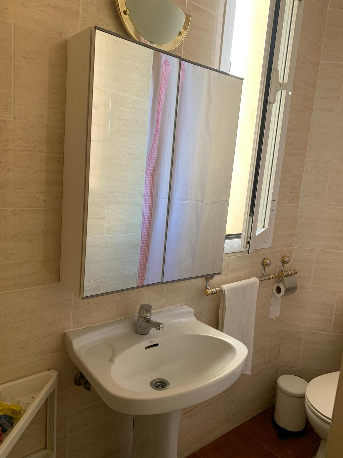 Single Room - 4