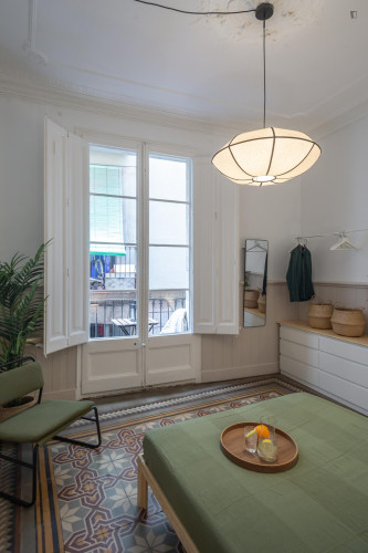 Inviting double bedroom in Barcelona  - Gallery - 16