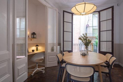 Charming single bedroom near Basílica de la Sagrada Família