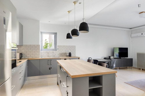 Cozy 2-bedroom flat in Agia Paraskevi - Gallery - 11