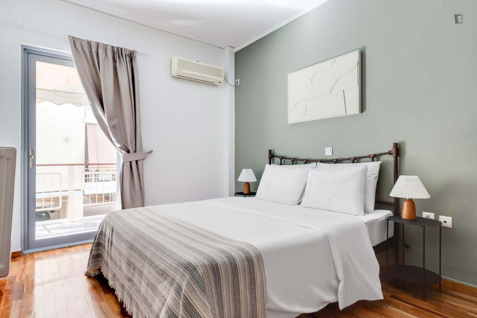 Cozy 2-Bedroom Flat In Agia Paraskevi - 1