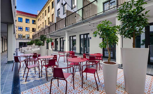 Livensa Living Studios Valencia Viveros