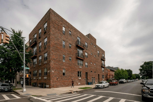 Hart St, Brooklyn, NY - Gallery - 9