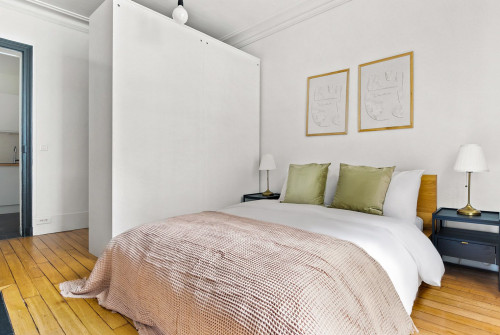 Chic One-Bedroom Apartment in Paris’ Heart - Gallery - 13