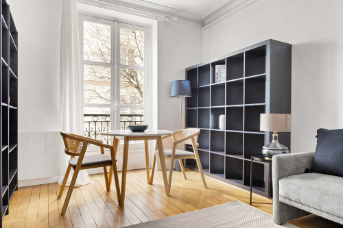Chic One-Bedroom Apartment in Paris’ Heart - Gallery - 16