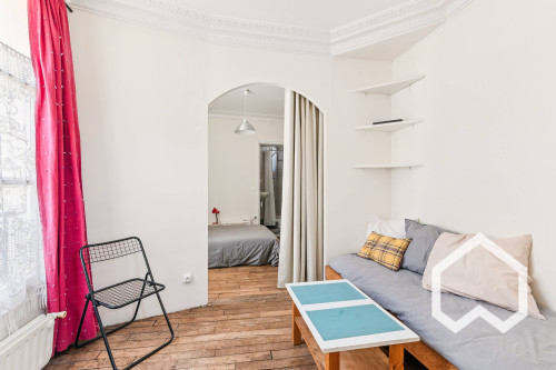 Quiet, secure, and airy apartment - Courtyard-facing - Typical Parisian Haussmannian building - Gallery - 16