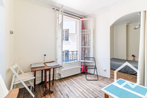 Quiet, secure, and airy apartment - Courtyard-facing - Typical Parisian Haussmannian building - Gallery - 15