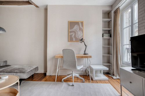 Charming One-Bedroom Getaway in the Heart of Paris - Gallery - 13