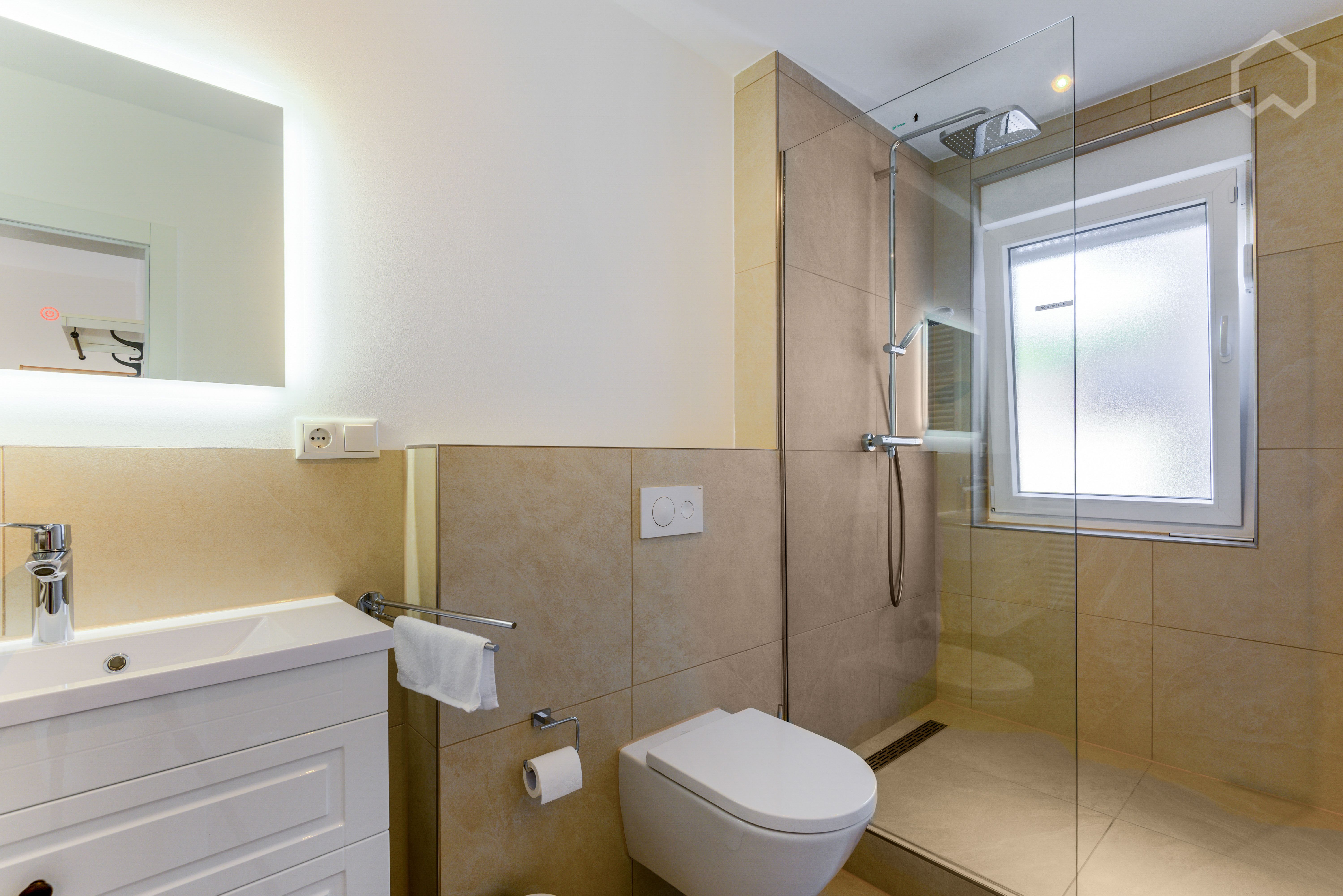 Stylish Apartment In Prime Location Near Rhine River & Waldpark - 13