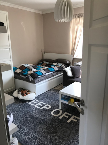 Stylish & Fully Furnished 3-Room Apartment – Move-In Ready! in Rostock