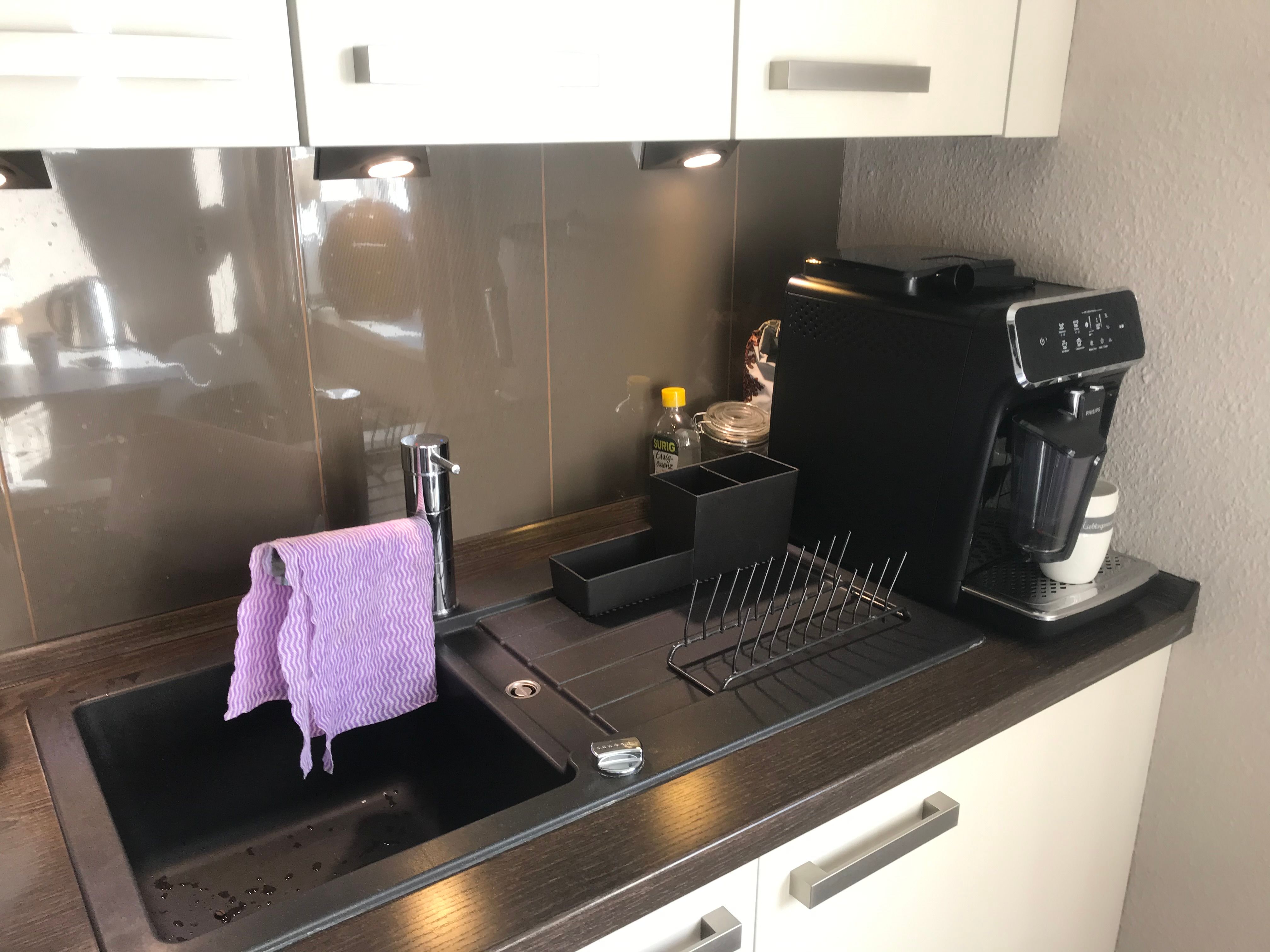 Stylish & Fully Furnished 3-Room Apartment – Move-In Ready! In Rostock - 2