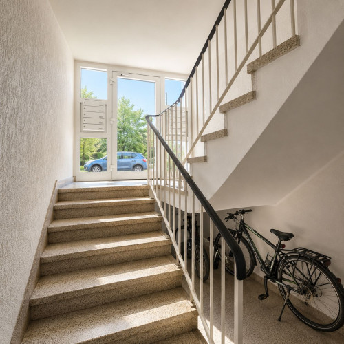 Partially furnished 2-room attic apartment in a quiet location in Essen-Rüttenscheid - Gallery - 12