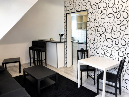 Partially furnished 2-room attic apartment in a quiet location in Essen-Rüttenscheid