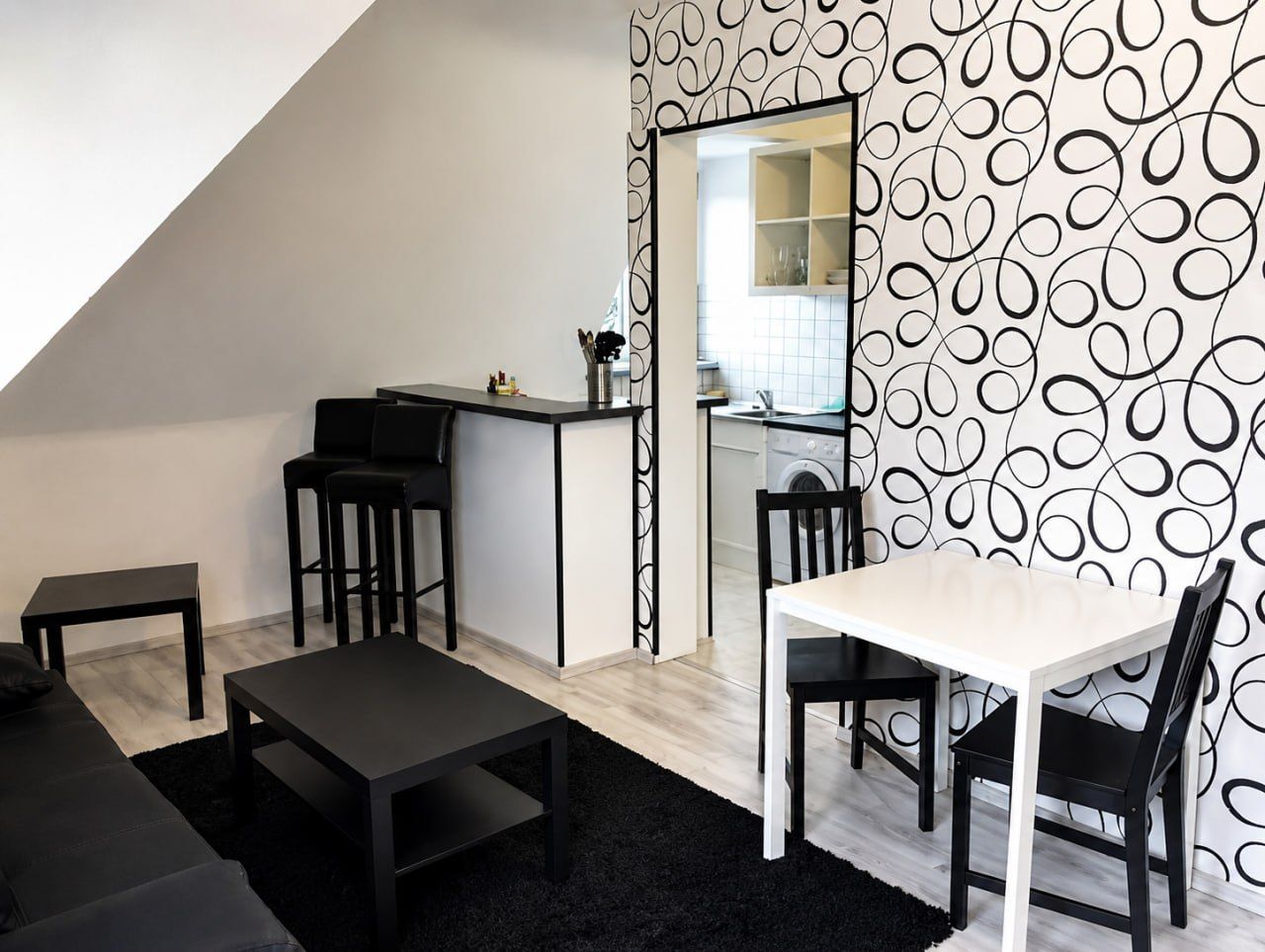 Partially Furnished 2-Room Attic Apartment In A Quiet Location In Essen-Rüttenscheid - 13