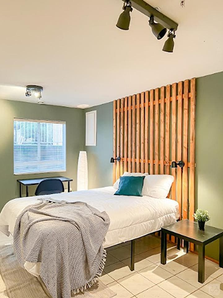 Standard Room - 1