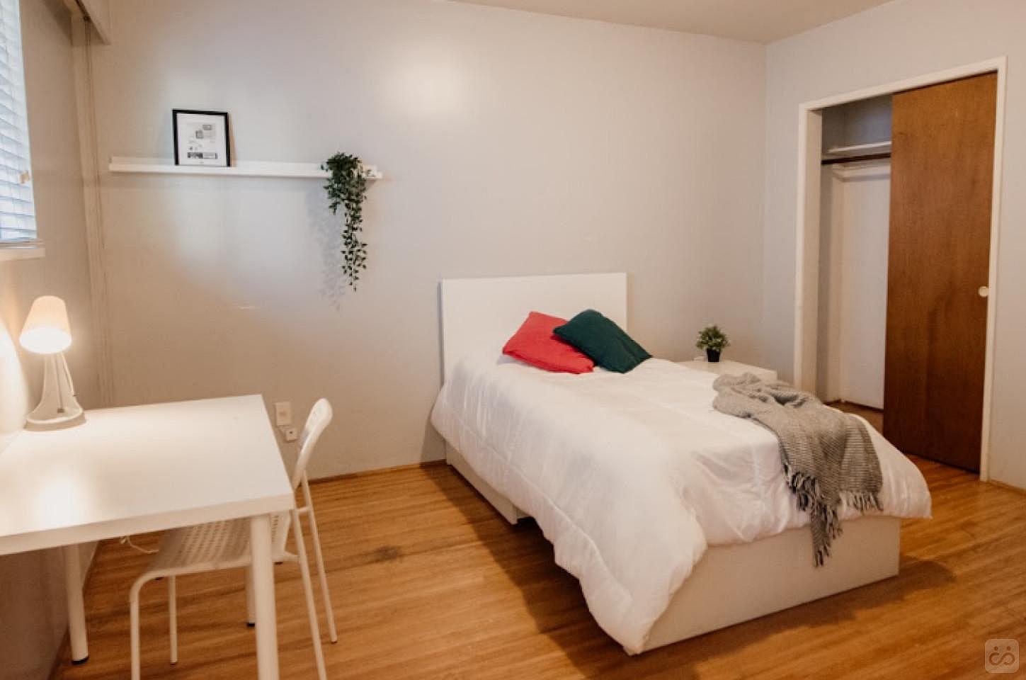 Standard Room - 3