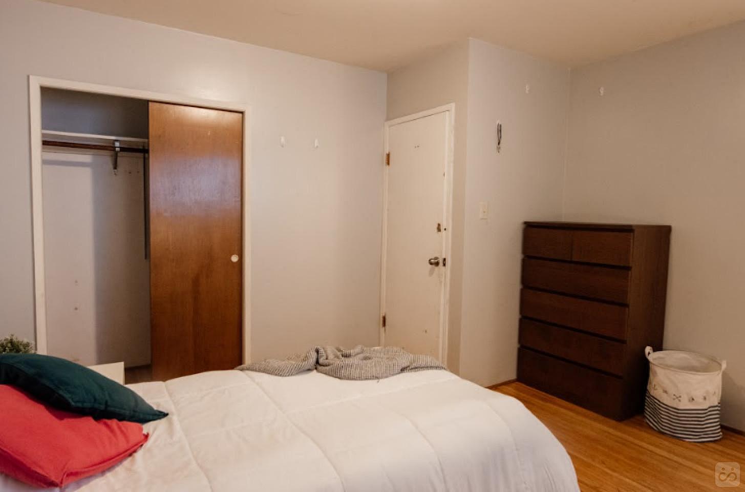 Standard Room - 2