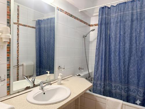Országbíró utca, Budapest
