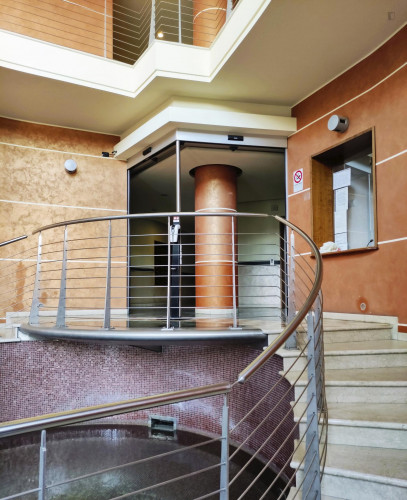 Nice 3-bedroom apartment near Parco delle Memorie Industriali - Gallery - 6