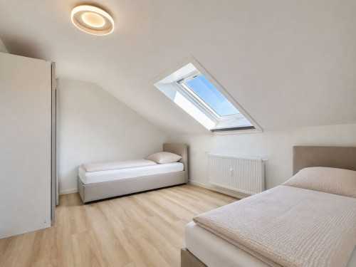 Exclusive Designer Ambience with Panoramic Views and Nature - Gallery - 14