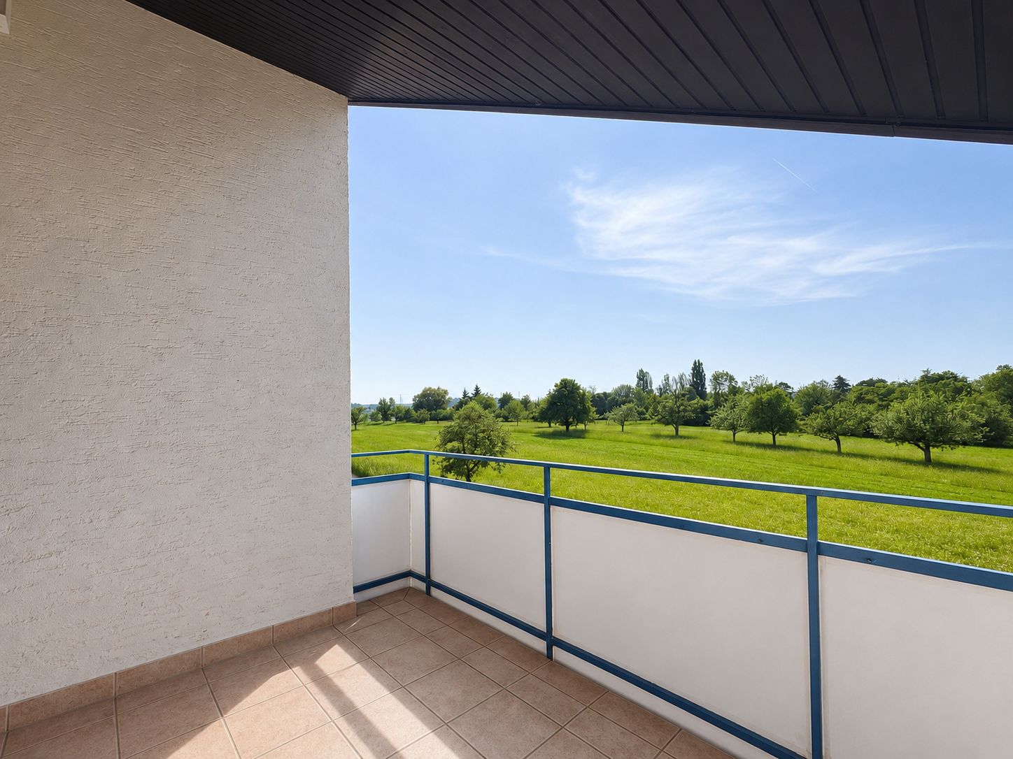 Exclusive Designer Ambience With Panoramic Views And Nature - 12