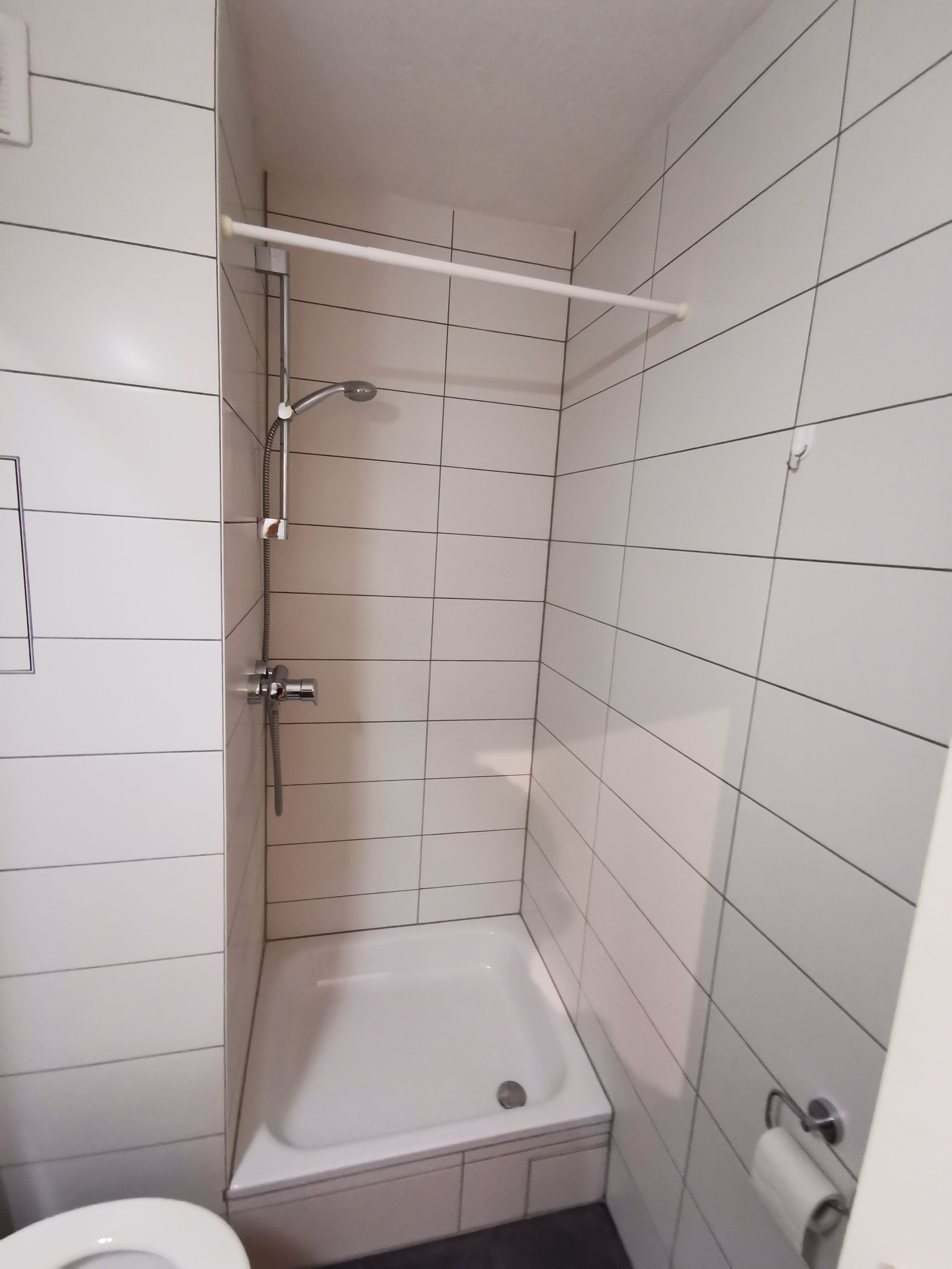 Möbliertes Apartment In Stuttgart-Vaihingen – Zentral, Top Angebunden, Sofort Bezugsfertig - 1