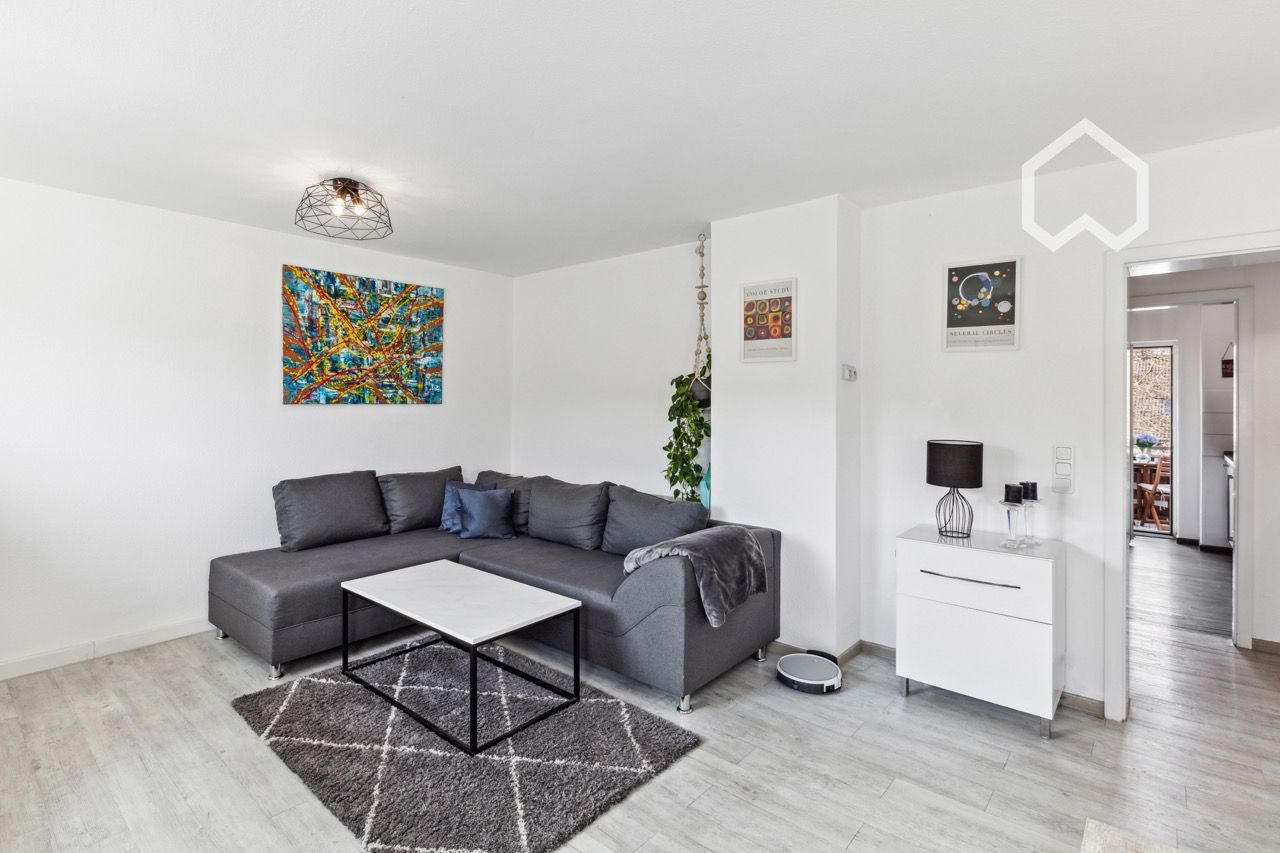 Amazing Apartment With Private Balcony In Düsseldorf Lörick Close To Vodafone HQ - 15