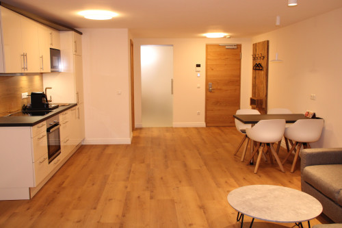 My Home Away From Home - Stammler's Herzl - Apartment 406