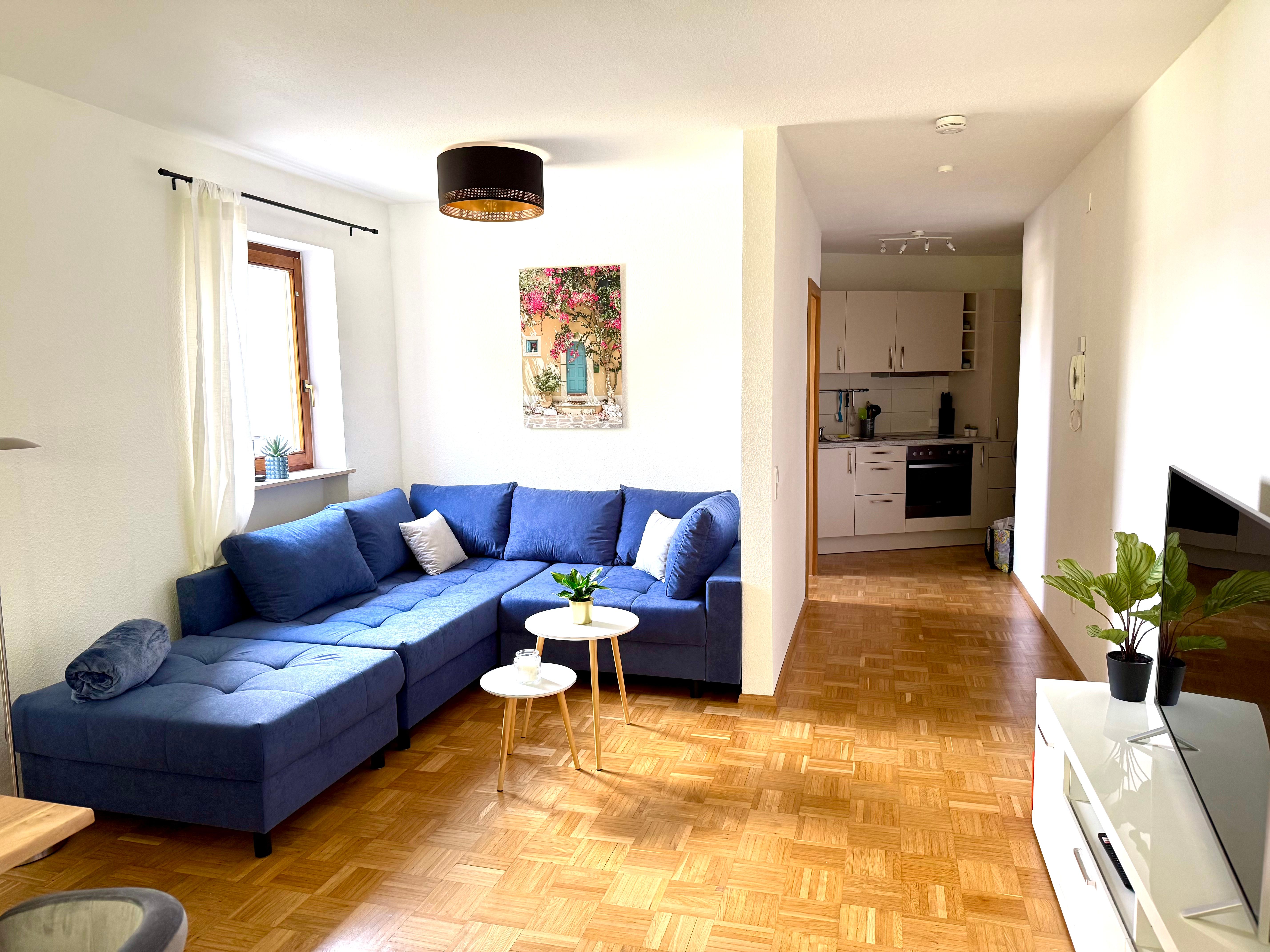 VetterLux Lumi | Quiet Apartment With Balcony In Green Surroundings - 14