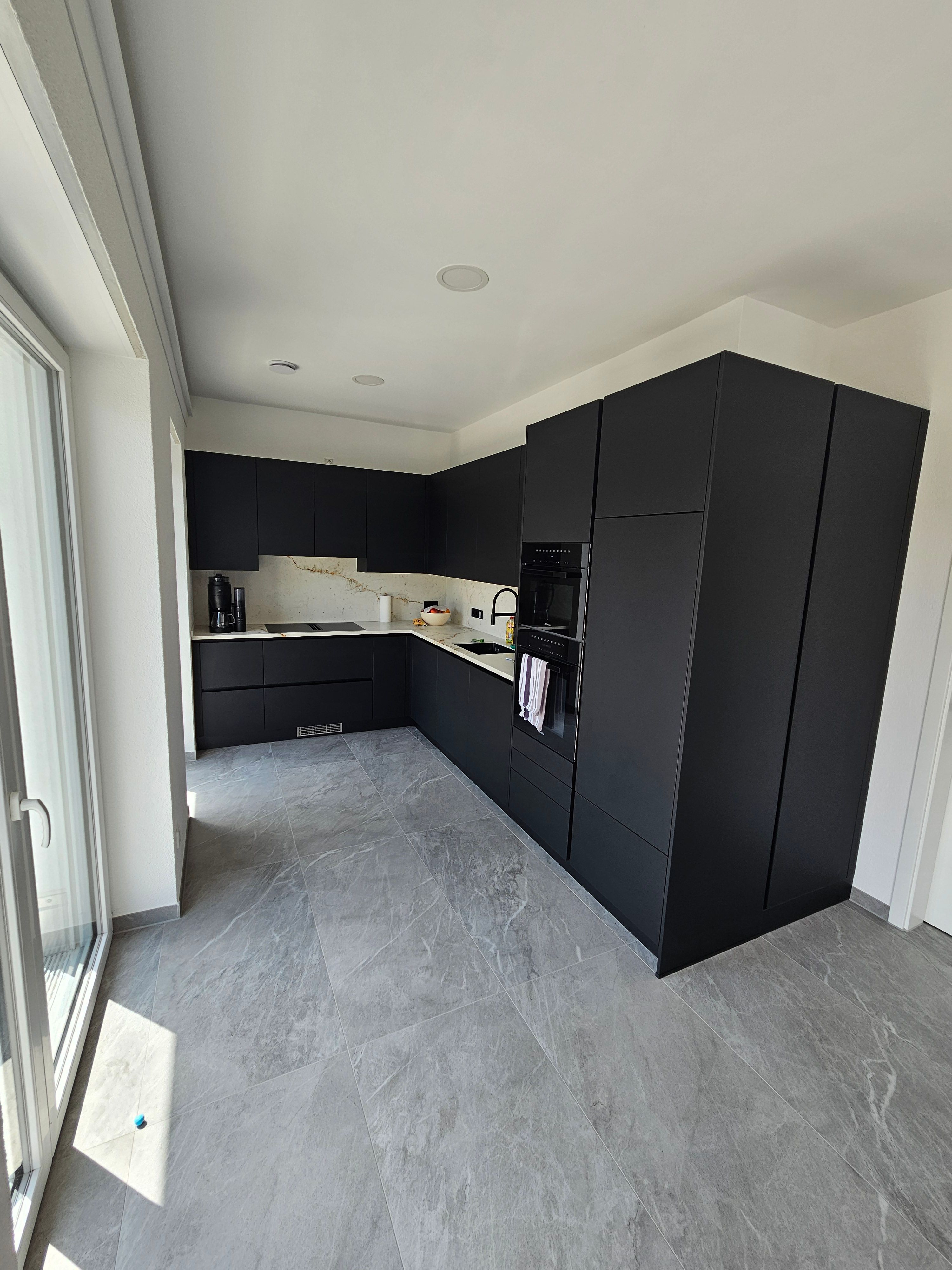 Amazing Penthouse - Great View, In Best Location. - 4