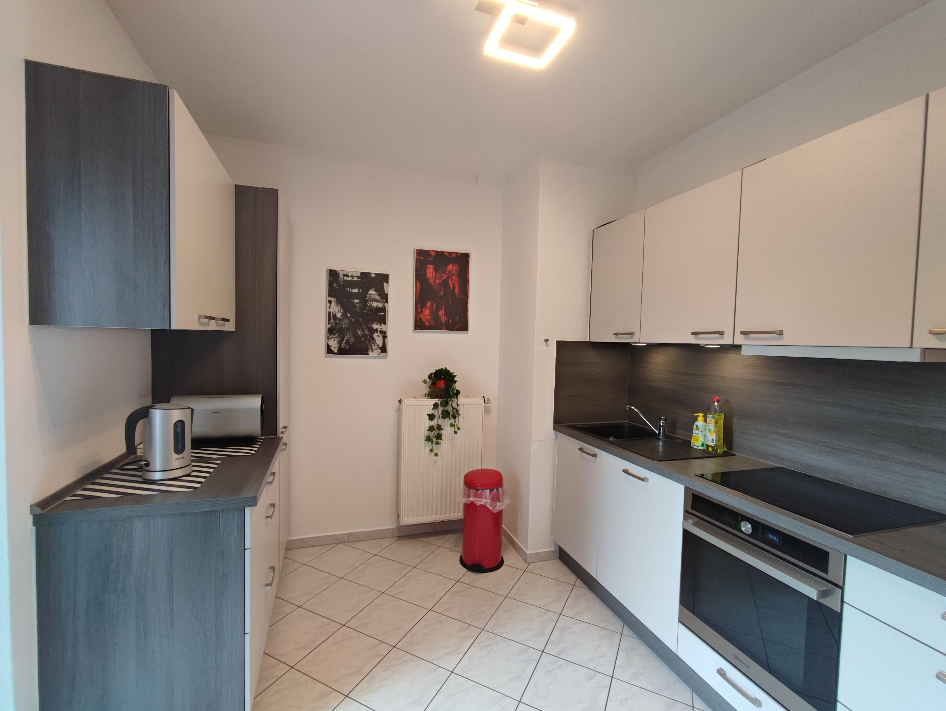 Bright And Spacious 3-Room Apartment On Nettelbeckufer With Ideal Infrastructure - 17