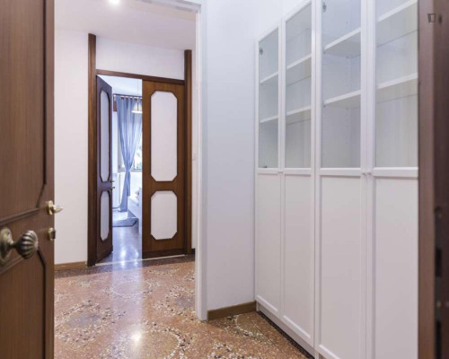Tasteful single bedroom in the centre of Bologna - Gallery - 20