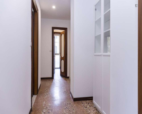 Tasteful single bedroom in the centre of Bologna - Gallery - 21